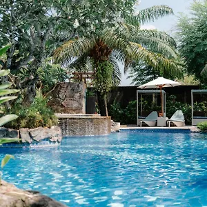 https://the-leaf-jimbaran-jimbaran-bali.hotelsseminyak.net